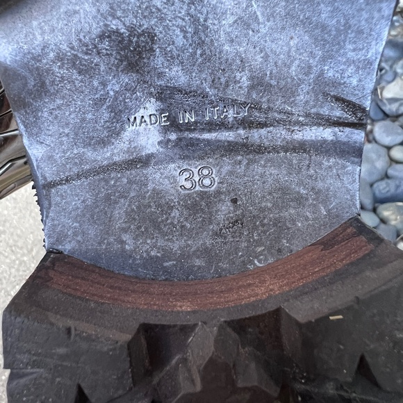 Henry Begeulin Suede Combat Boots with Shearling Shearling Lining & Front Zipper - Picture 6 of 8